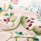Wildflower Magic: Cotton Blankets Made from Organic Cotton with Fluffy Texture & Stylish Look – for Sofa & Lounge