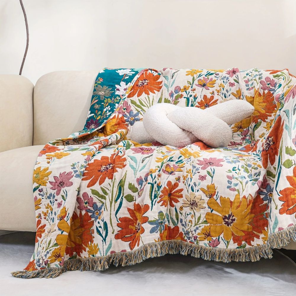 WildBloom: Lightweight Summer Cotton Blanket with Floral Garden Pattern & Breathable Structure – for Bed & Sofa