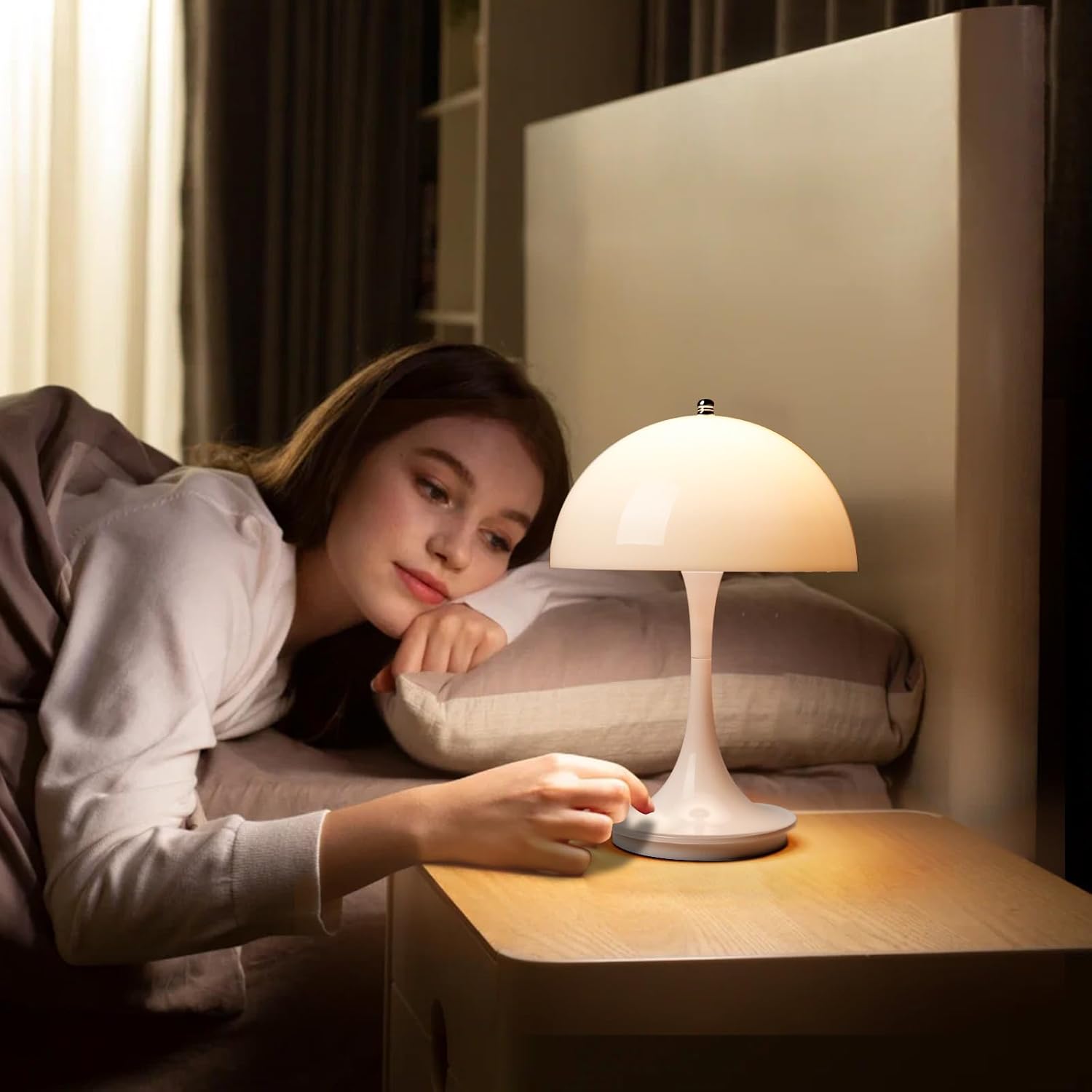 Wireless Mushroom Lamp – Scandinavian Design, Soft LED Light, Portable, Rechargeable