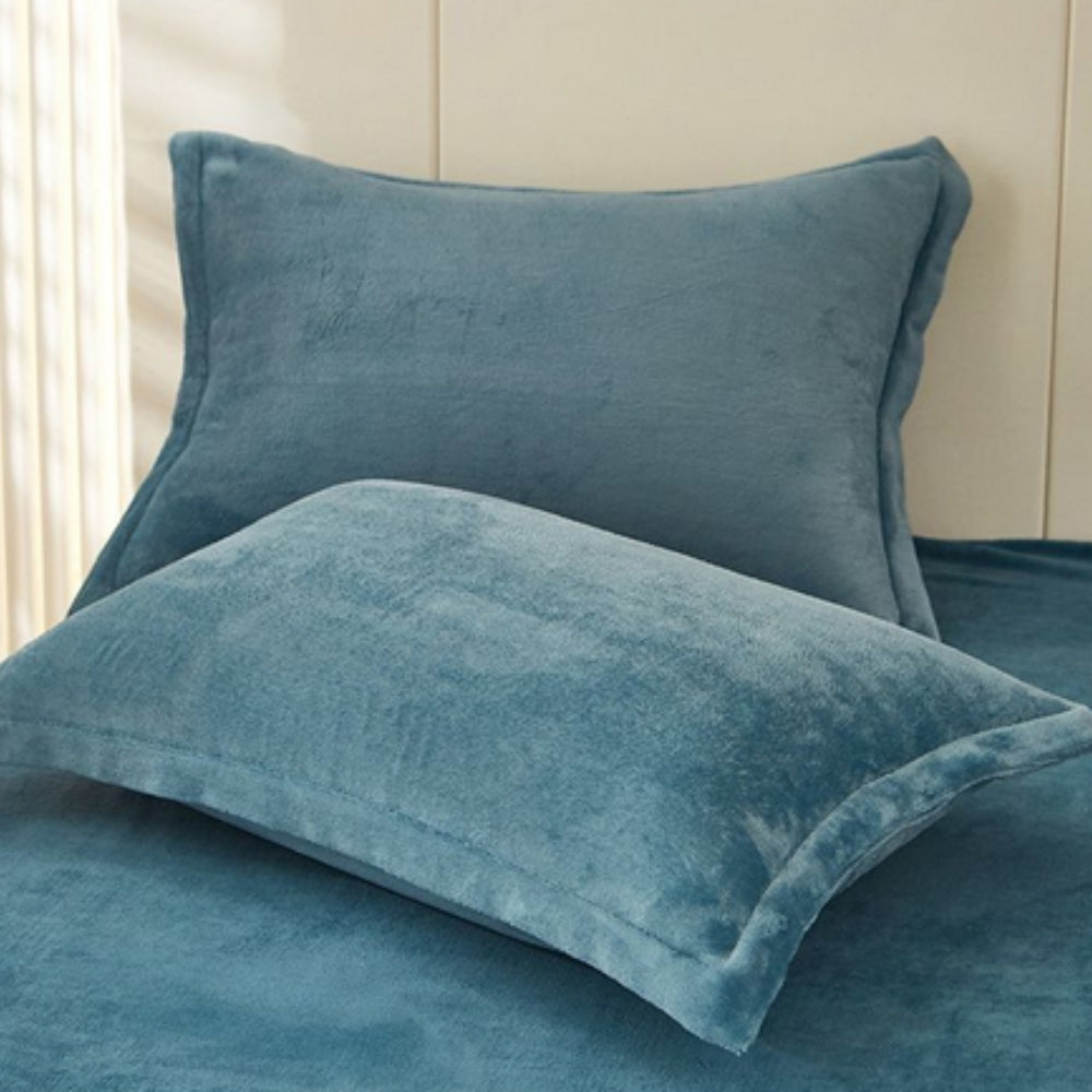 WohlGefühl: Pillowcase Soft & Skin-Friendly – Luxurious & Durable for Bedroom (Set of 2)