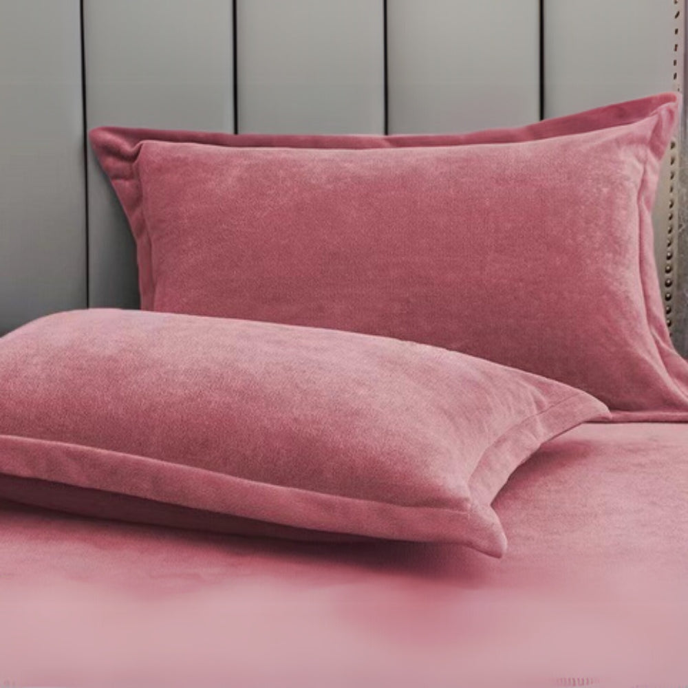 WohlGefühl: Pillowcase Soft & Skin-Friendly – Luxurious & Durable for Bedroom (Set of 2)