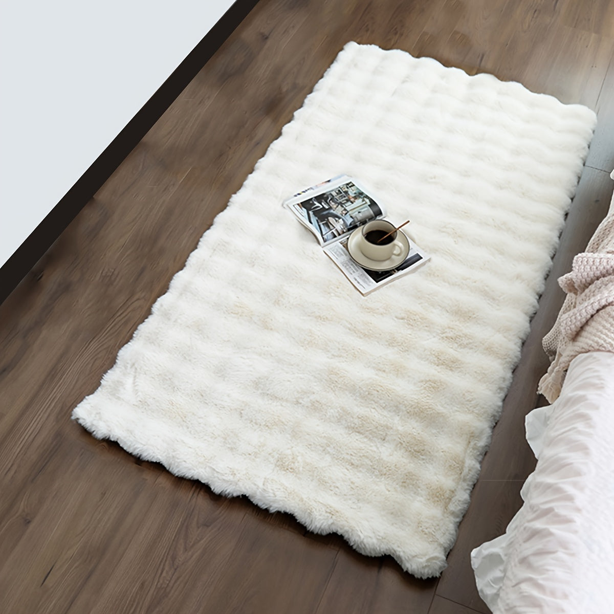 HomeElegance: Modern Large Rectangular Soft Luxurious Carpet – Decorative for Living and Sleeping Areas