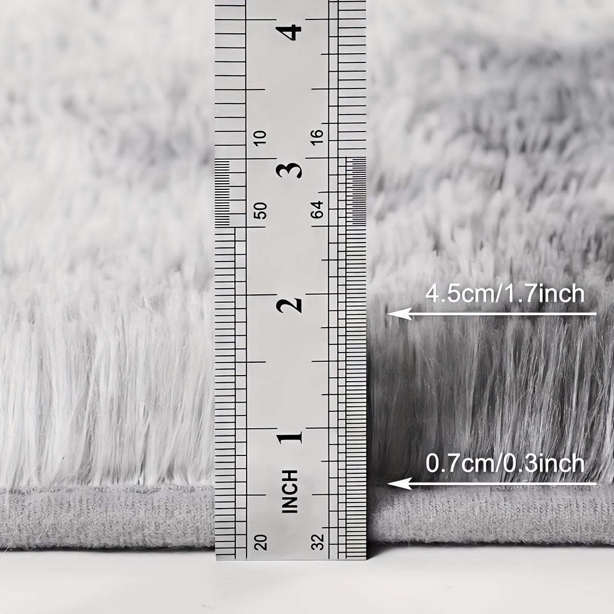 WohnGlanz: Modern Large Rectangular Black Carpet – Durable for Heavily Used Living Areas