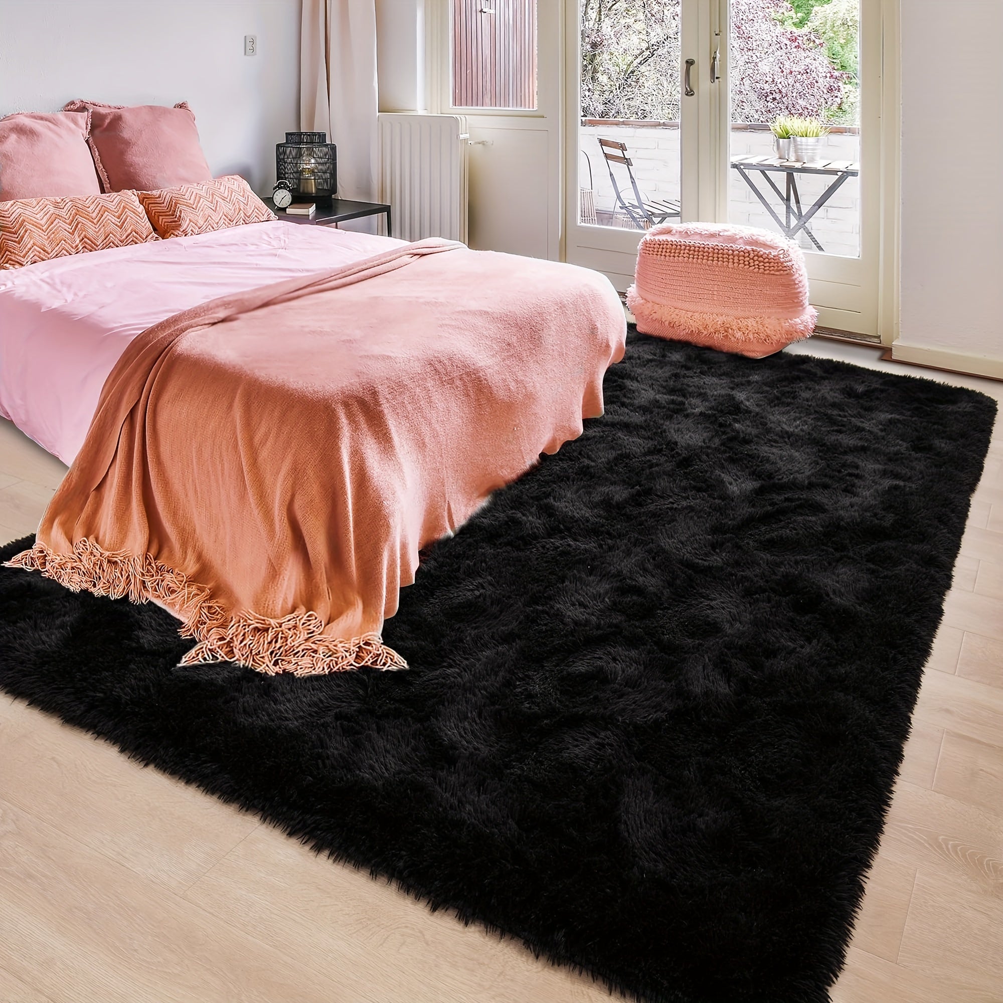 WohnGlanz: Modern Large Rectangular Black Carpet – Durable for Heavily Used Living Areas