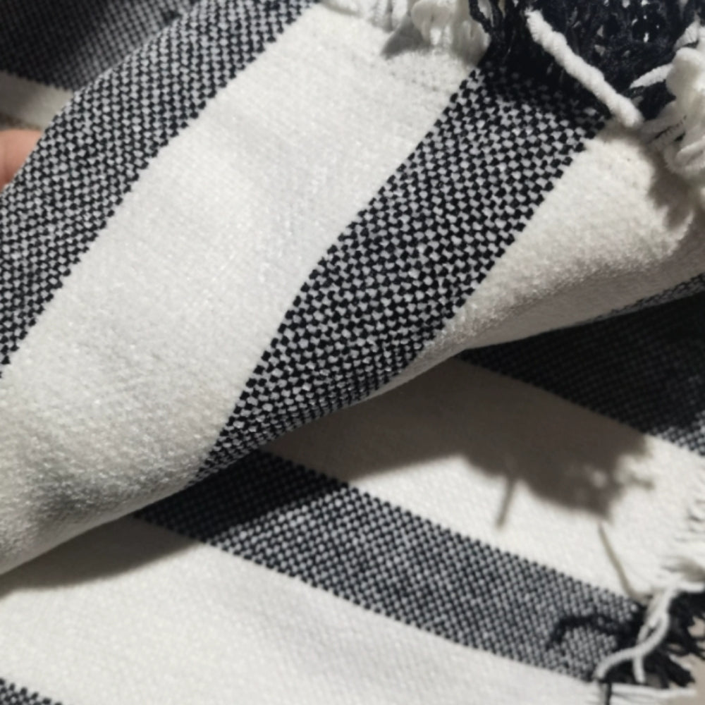 LivingStripes: Sofa Cover Made of High-Quality Chenille with Timeless Pattern & Cozy Feel – for Sofa & Living Area