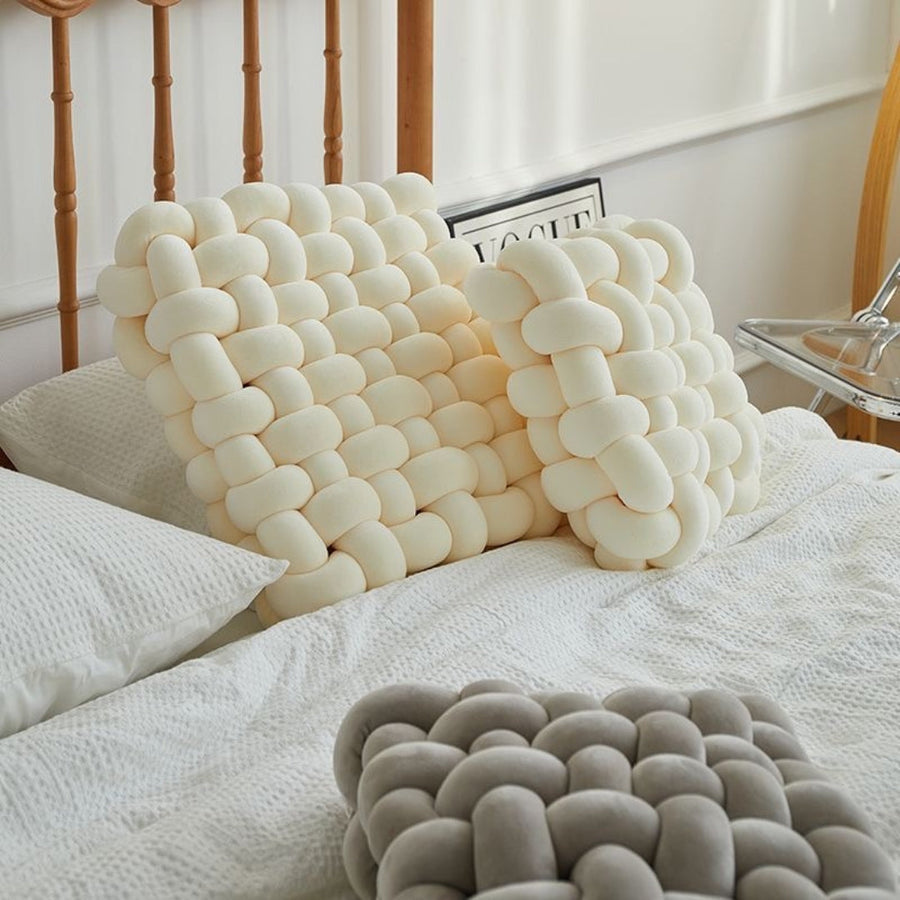 Knot Cushion Velvety Fabric PP Cotton Filling Decorative
