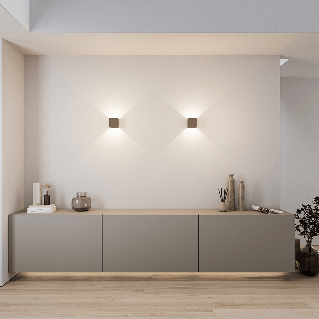 Xeno LED Wall Light | Adjustable Flaps, Warm White Light