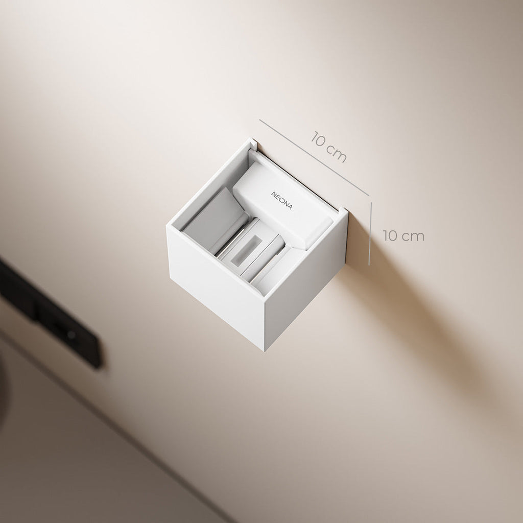 Xeno LED Wall Light | Adjustable Flaps, Warm White Light