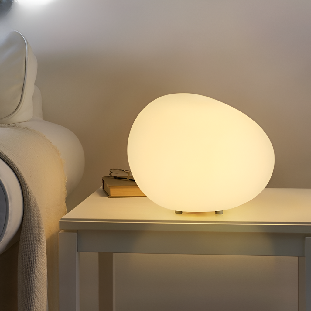 ZenKiesel: Nature-Inspired LED Table Lamp in Stone Shape with Warm Light – for Bedrooms & Reading Corners