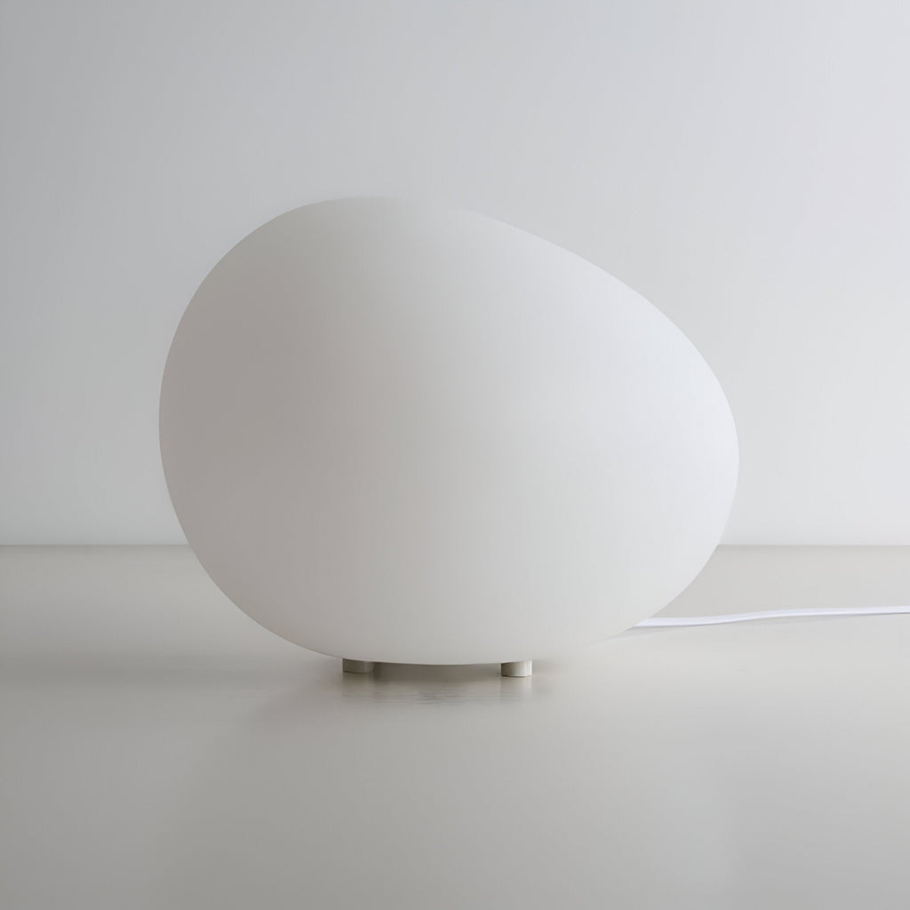 ZenKiesel: Nature-Inspired LED Table Lamp in Stone Shape with Warm Light – for Bedrooms & Reading Corners