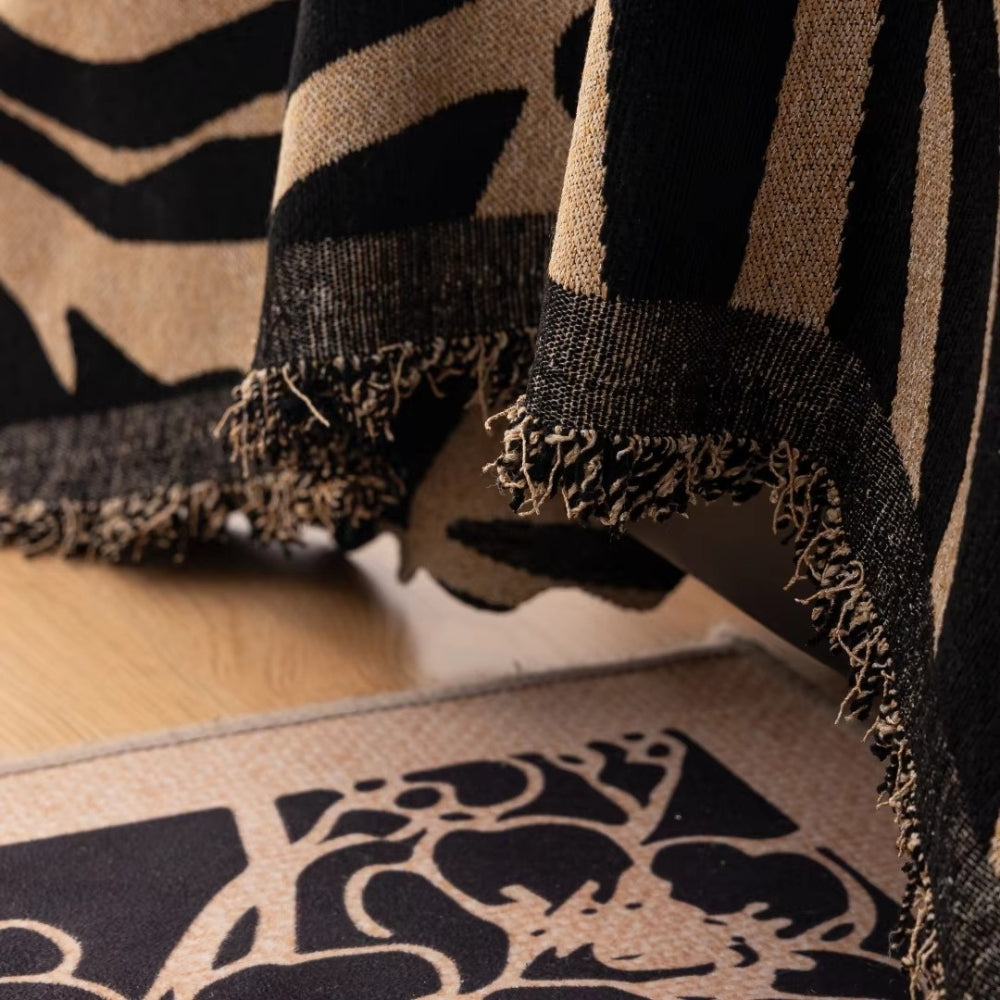 Zentara: Chenille Sofa Cover with Zebra Pattern & Jacquard Structure – for Living Room & Couch
