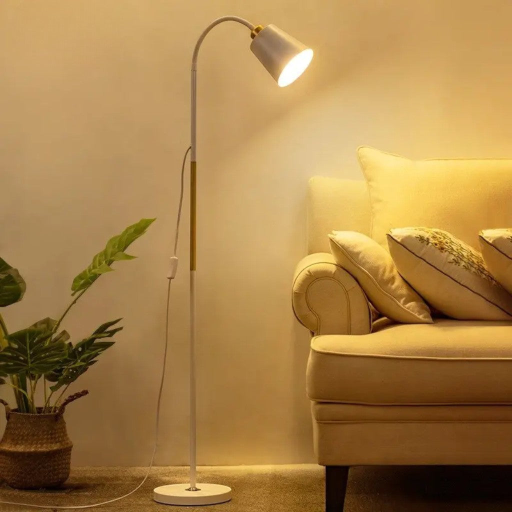 Velmori – Adjustable Floor Lamp With Directable Head