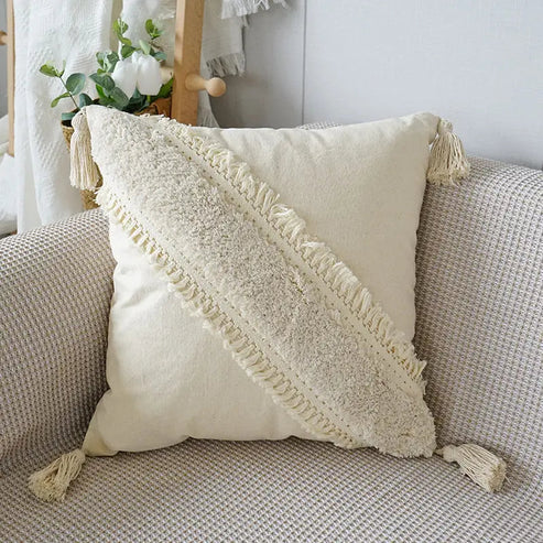 Caelenae - Decorative Throw Pillow with Textured Pattern and Tassels