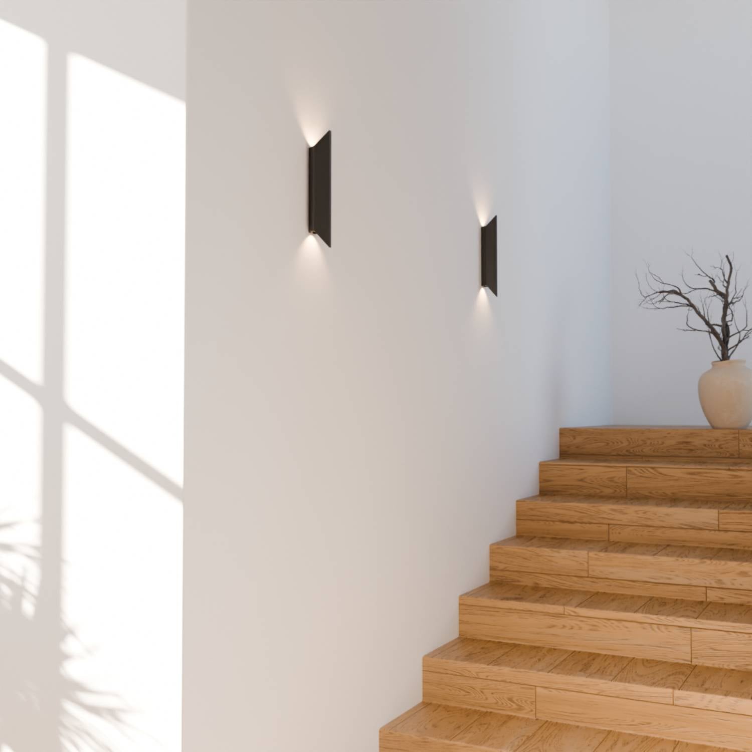 Aero Wall Light | LED Up-and-Down, Warm White 2700K