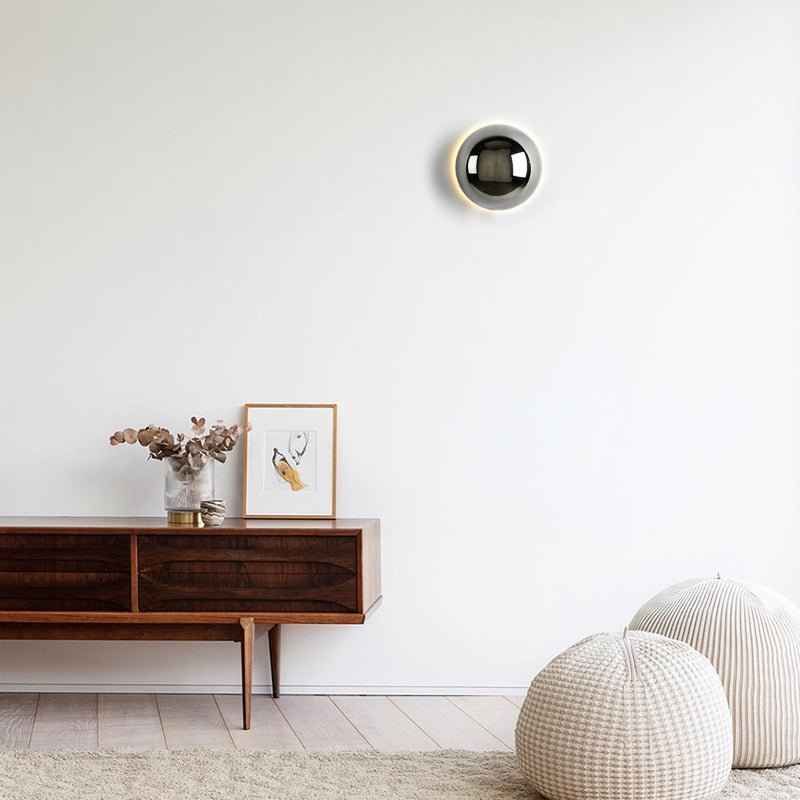 Bela Eclipse Wall Lamp | Gold Finish, Ambient Backlight