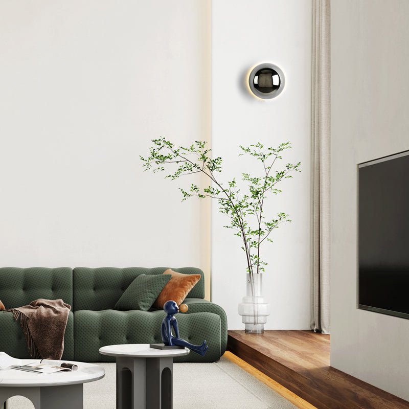 Bela Eclipse Wall Lamp | Gold Finish, Ambient Backlight