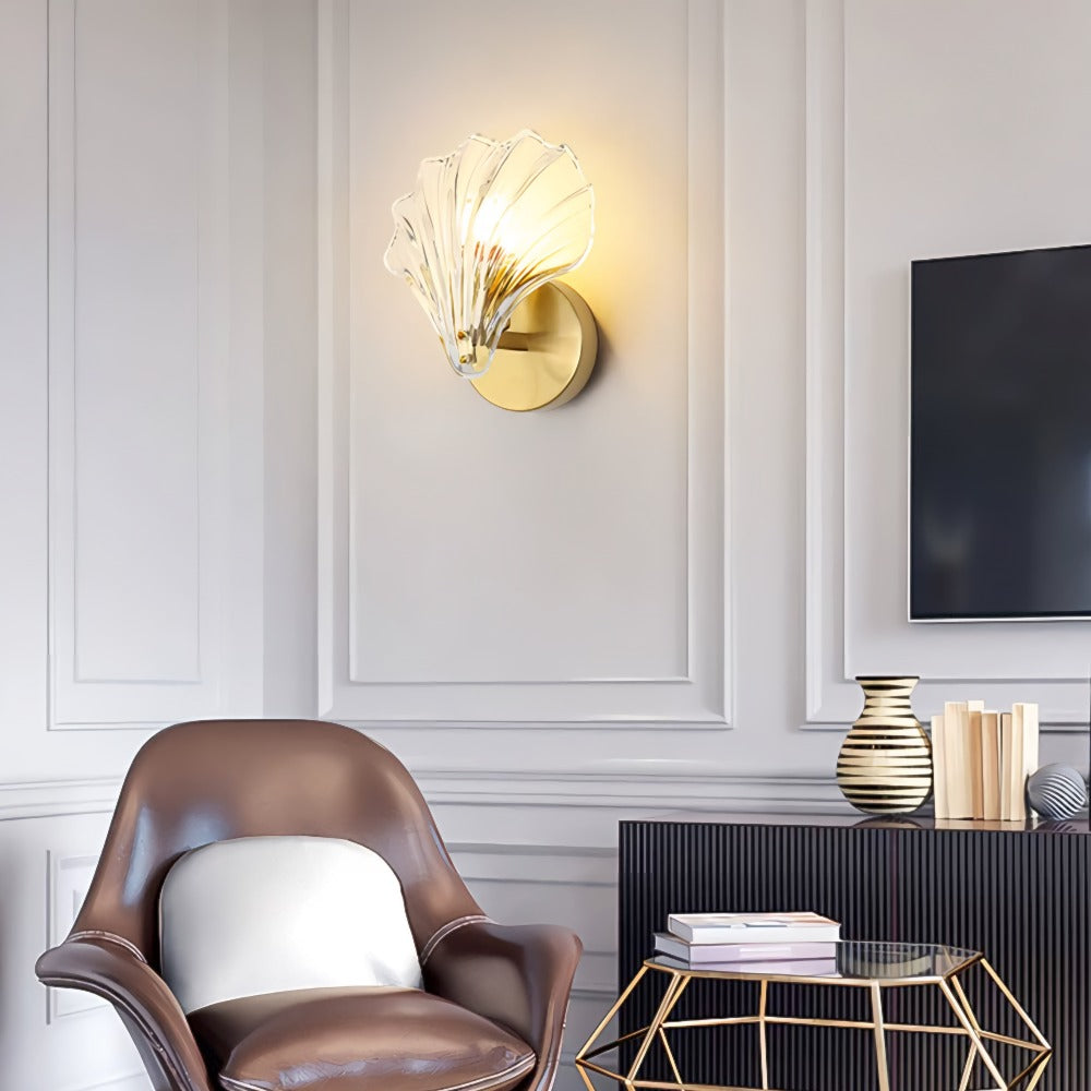 Art Deco Brass Glass Seashell Wall Sconce LED 1-Light