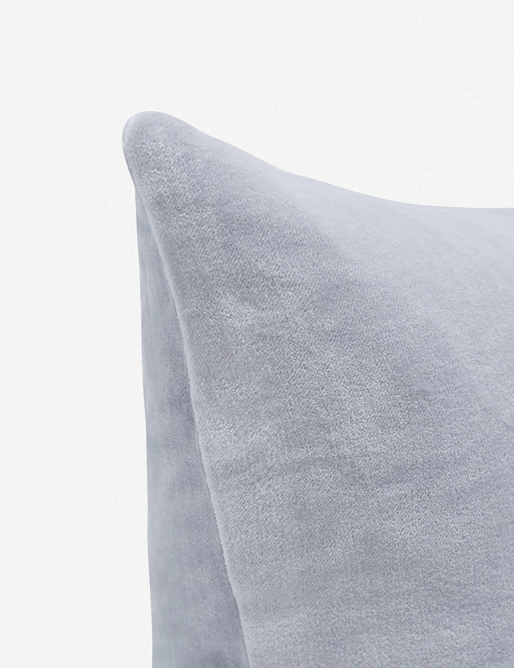 Bela Velvet Pillow | Luxurious Texture, Elegant Finish