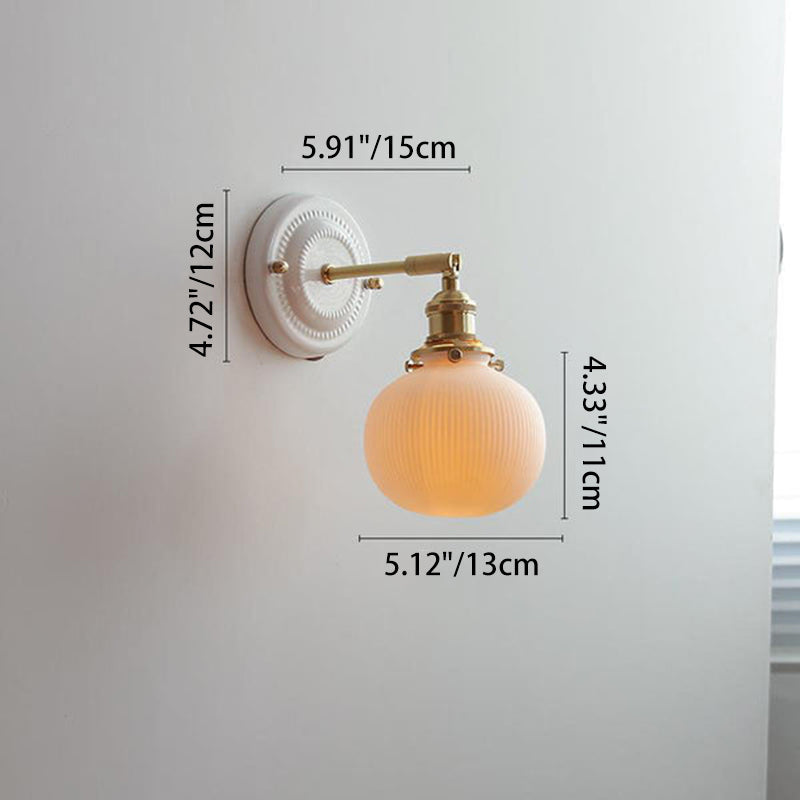 Classic Vintage Round Ceramic and Brass 1-Light Wall Sconce for Living Room