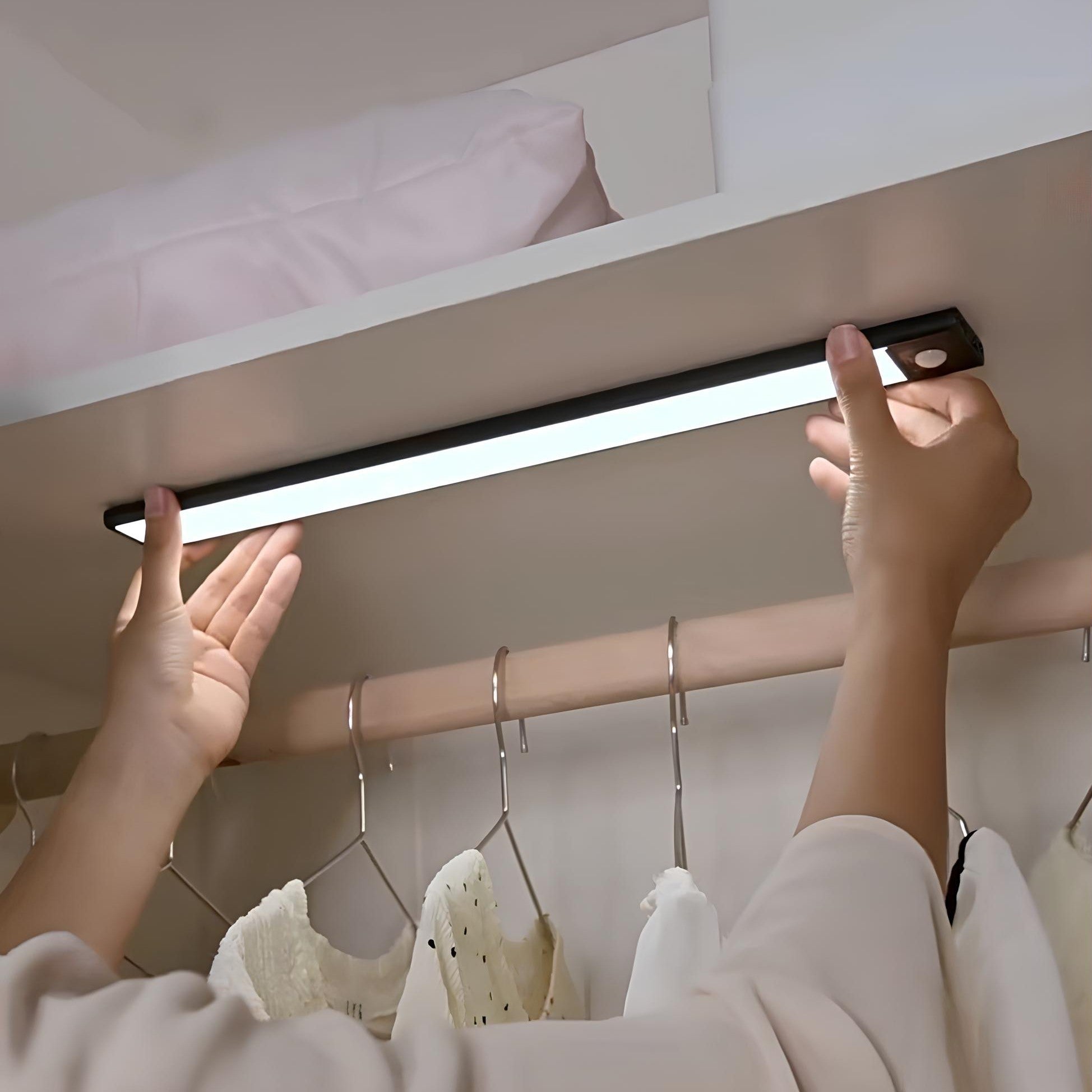 Rechargeable Motion Sensor LED Light – Wireless Stick-On Night Light for Hallways, Closets & Stairs