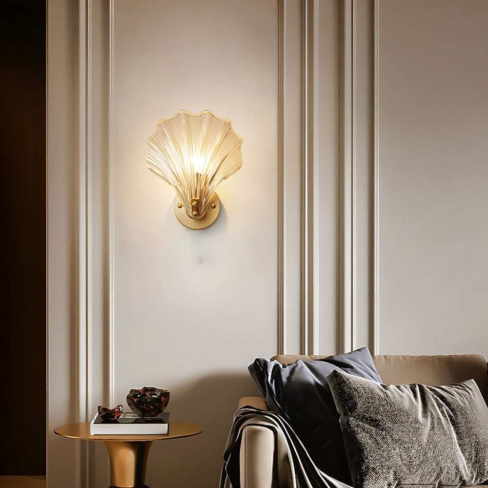 Art Deco Brass Glass Seashell Wall Sconce LED 1-Light