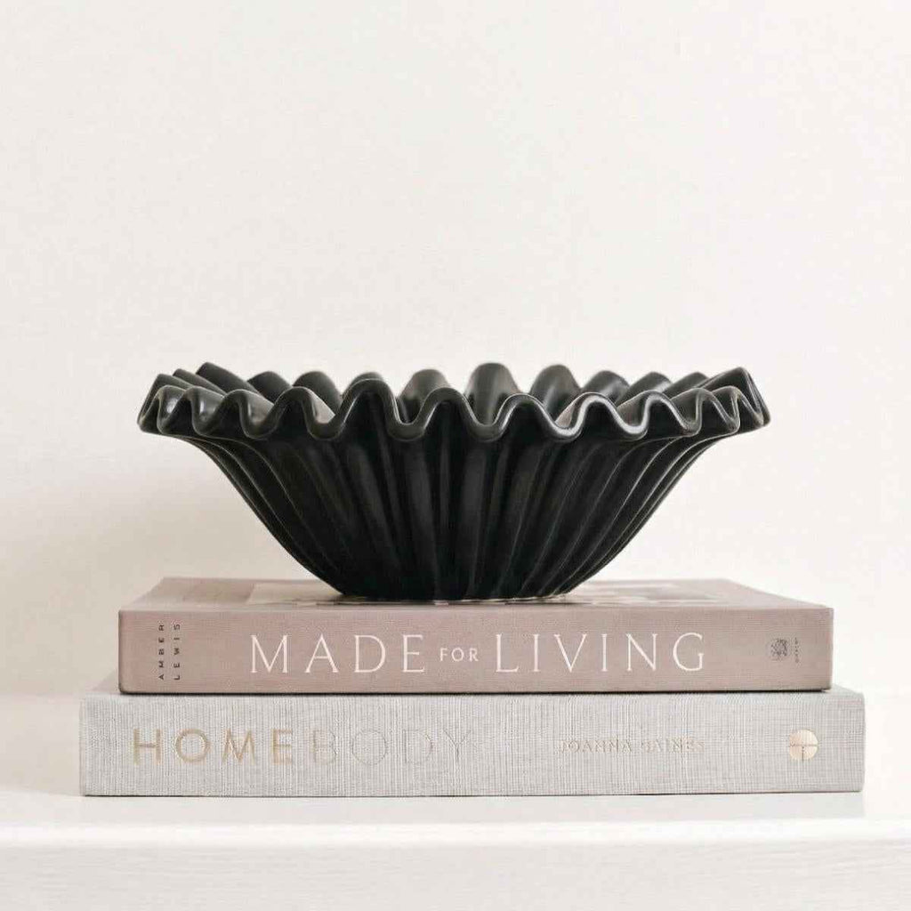Bello Ceramic Fruit Bowl | Organic Shell Design, Black Finish