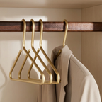 Clothes Hanger Plastic Non Slip Matte Finish Space Saving 5 Pack
