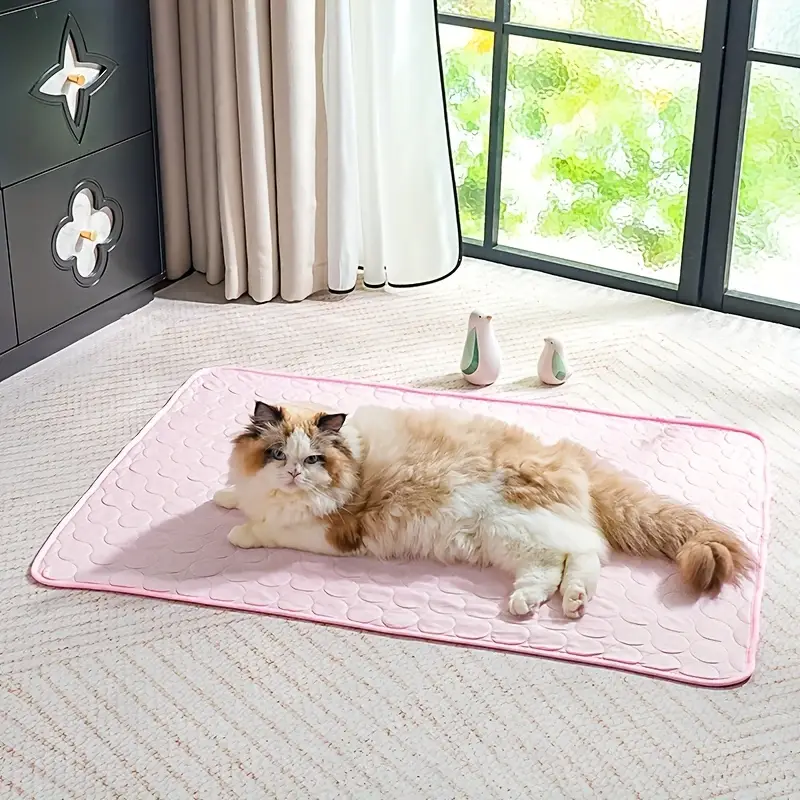 Cooling Pet Mat Soft Cooling Fabric Cushioned Pet Lounger for Cats and Dogs