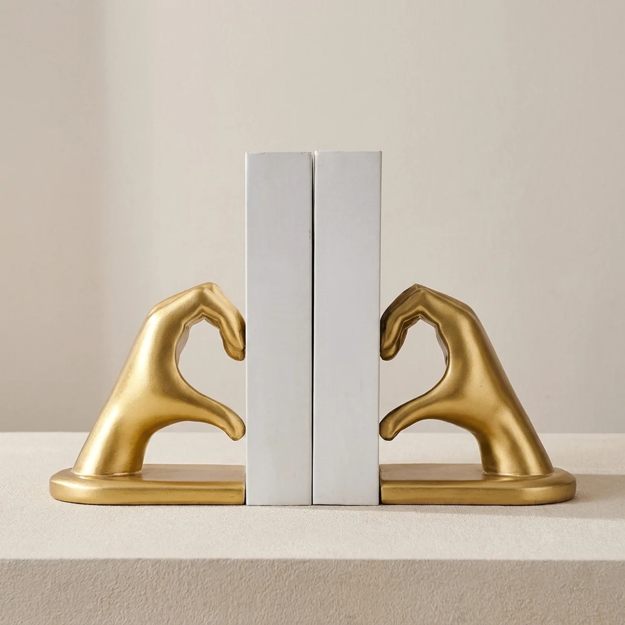 Decorative Resin Bookends Heart Forming Hand Sculpture Set
