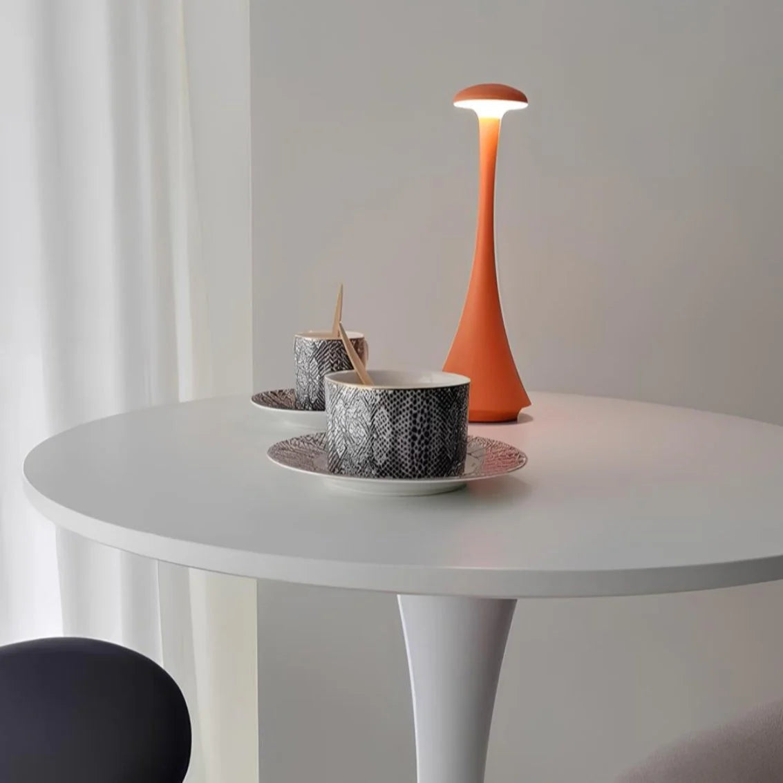 Luno Wireless Table Lamp | Touch Control & Dimmable Light