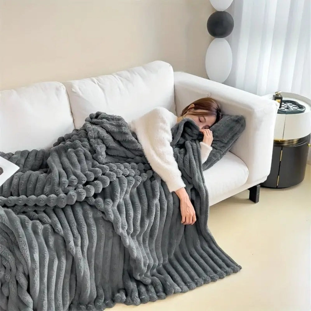 Ultra-Soft Cloud Blanket – Luxury Plush Throw for Warmth & Everyday Comfort