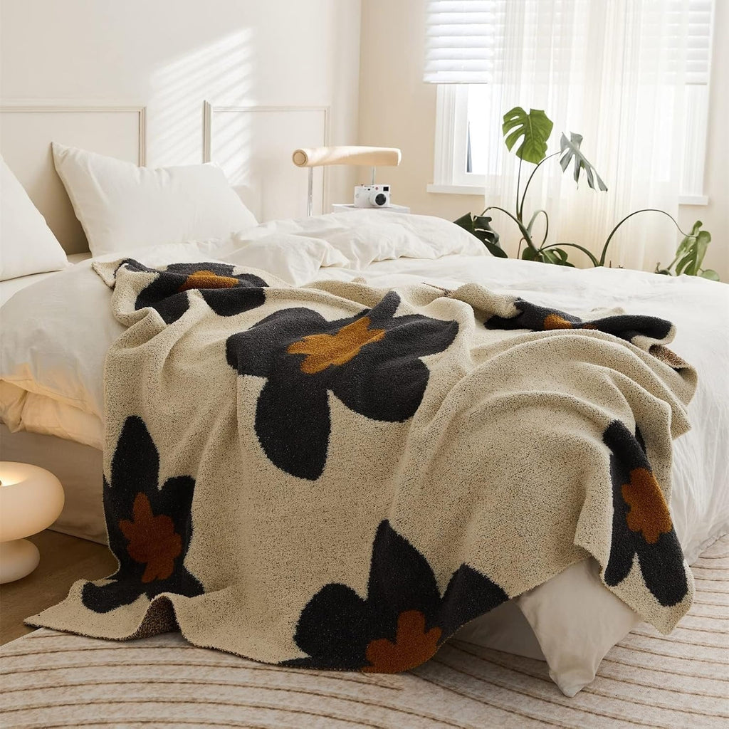 Bela Chenille Plaid Blanket | Floral Design, Soft Velvet