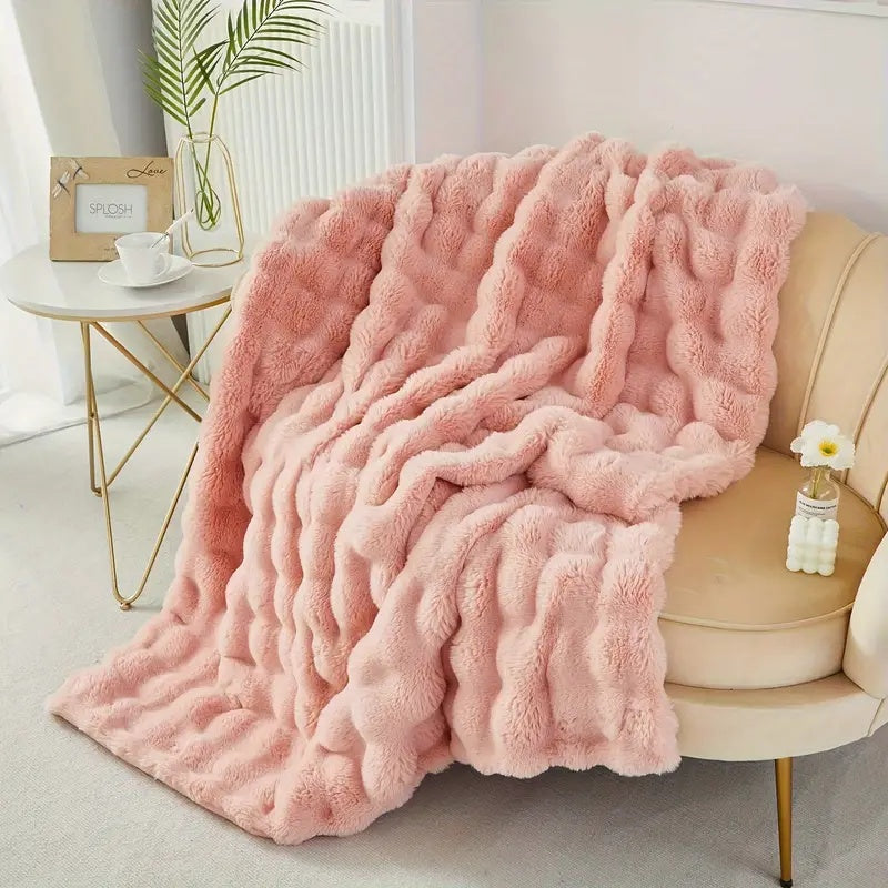 Bela Faux Fur Plaid | Ultra-Plush, Timeless Elegance