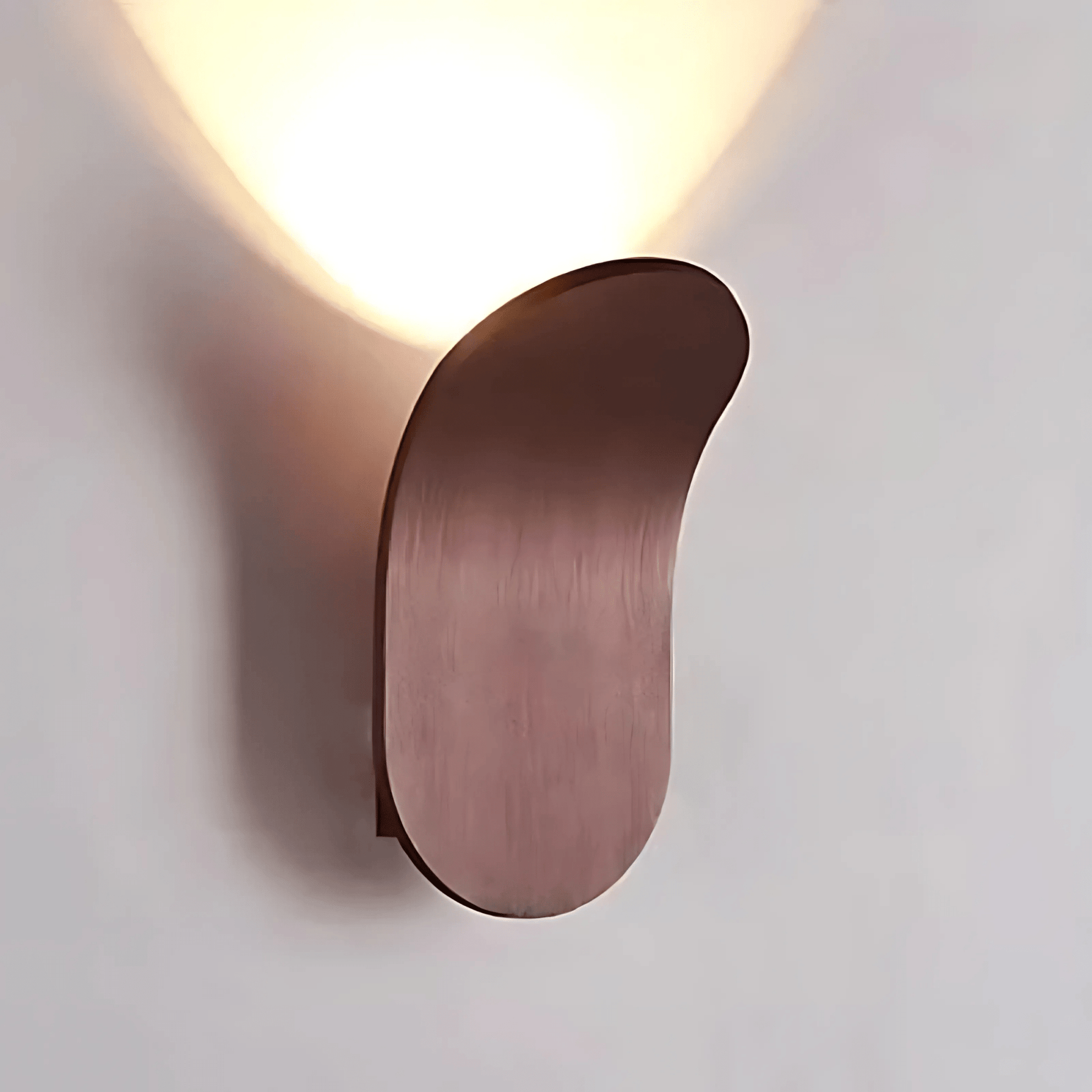 Brushed Metal Wall Light – Sleek Minimalist Design for Elegant Spaces