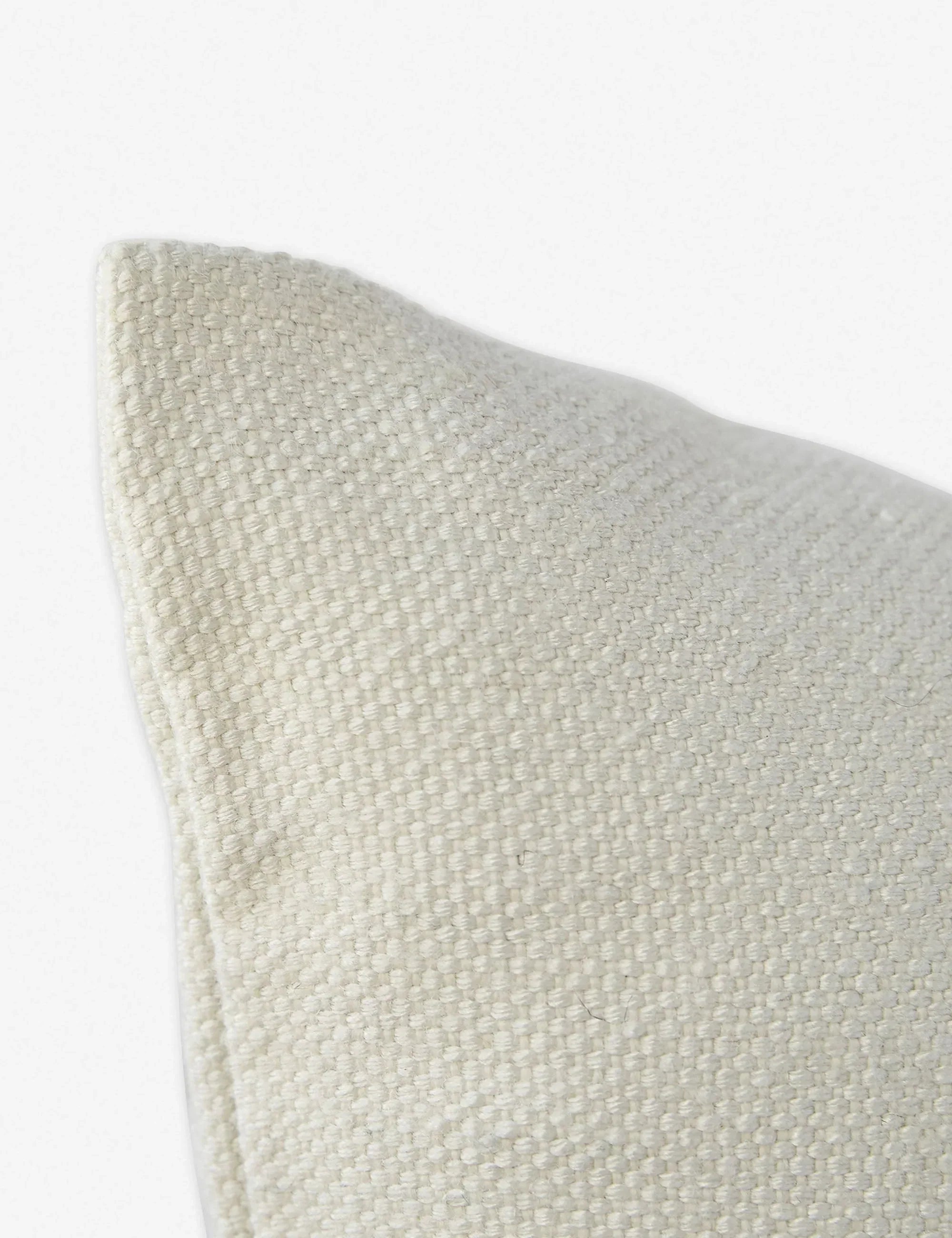 Kairo Indoor/Outdoor Pillow | Classic Stripe Design, Versatile Decor