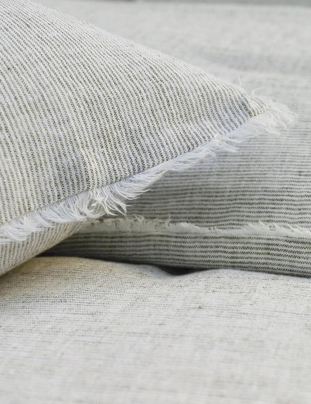 Luna Linen Sham | Heathered Texture, Shell Button Closures