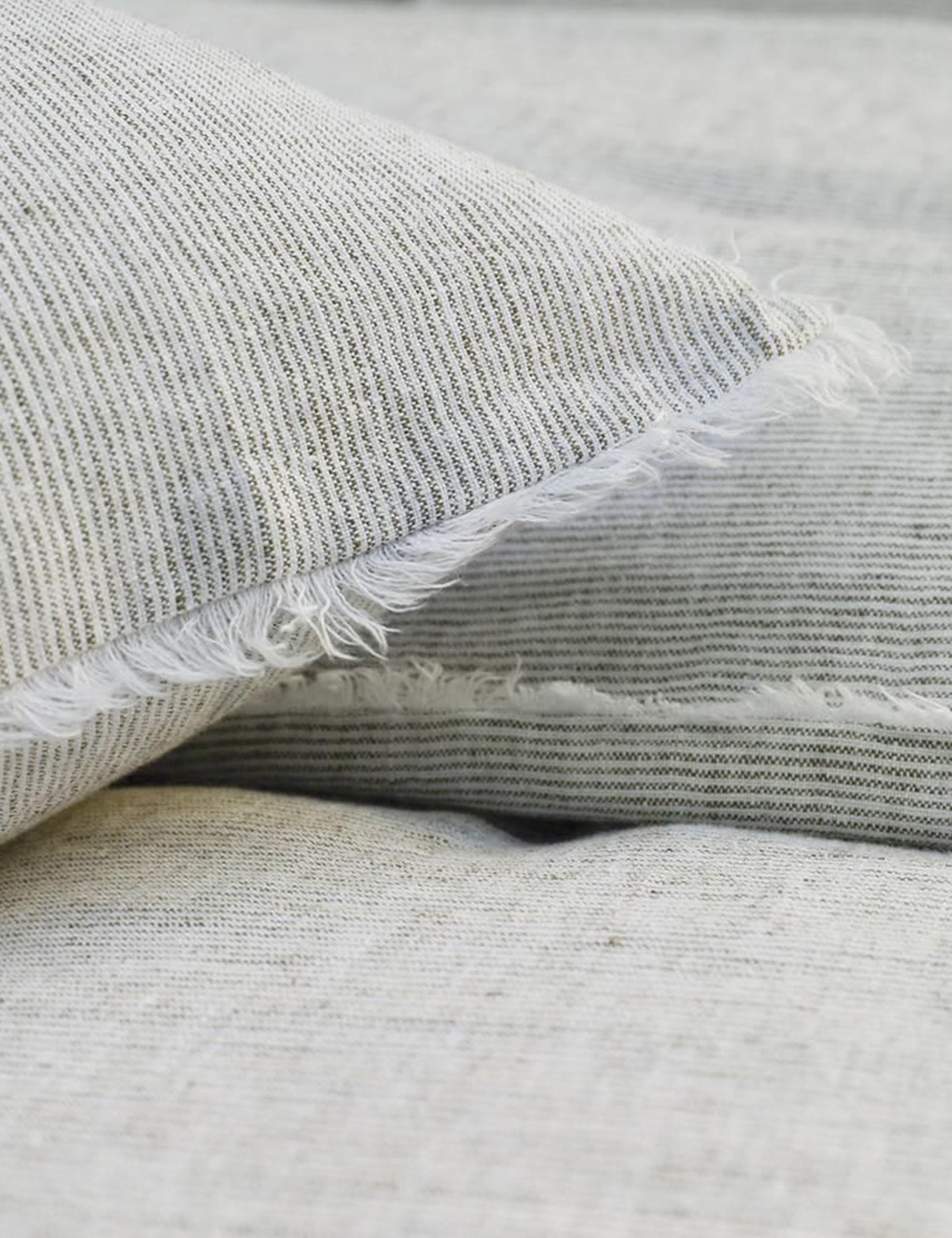 Luna Linen Sham | Heathered Texture, Shell Button Closures