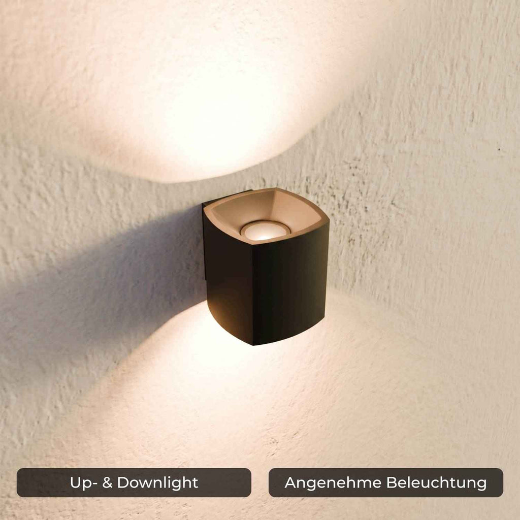 Talon Wall Light | Weatherproof, Aluminium Design
