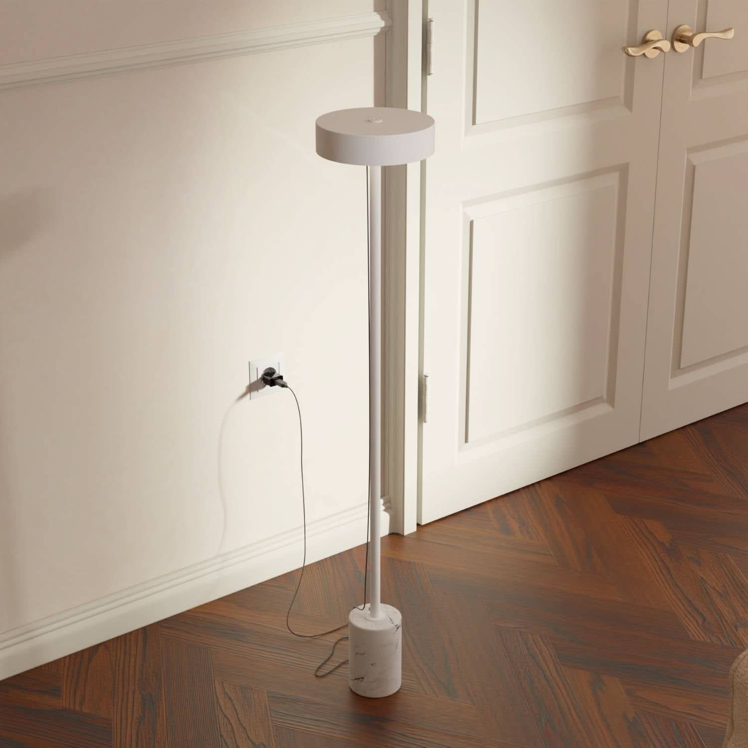 Belo Battery Floor Lamp | Modern Design, Energy Efficient