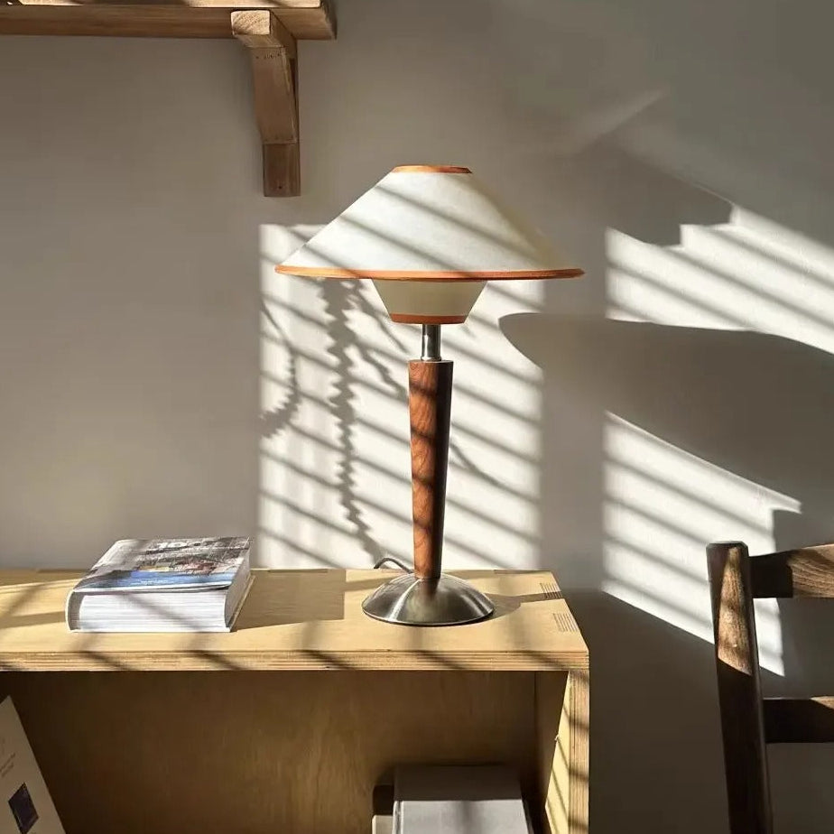 Orona – Mid-Century Conical Table Lamp