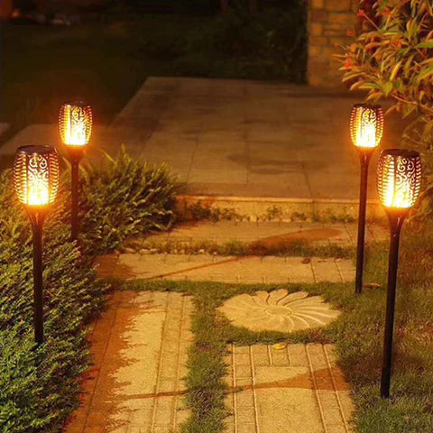 Nivera – Solar Garden Path Lamp for Ambient Lighting