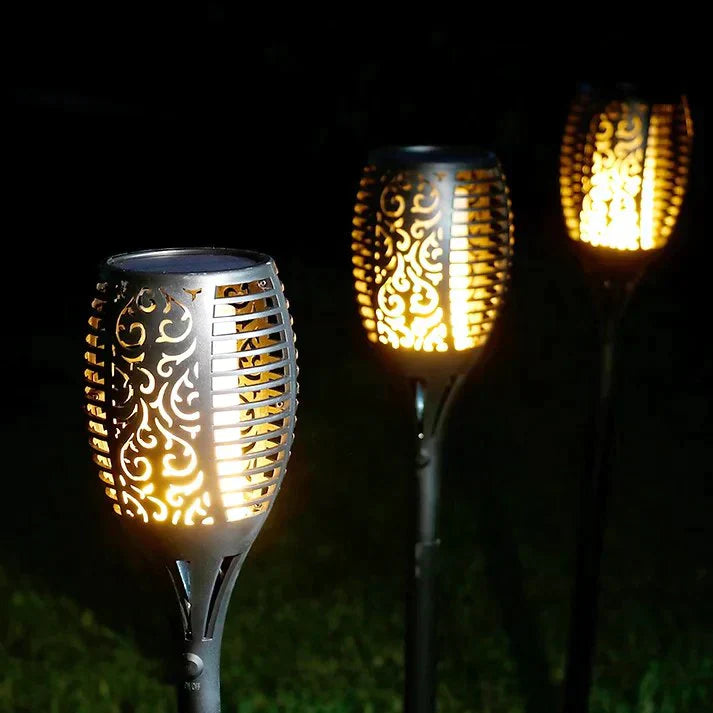 Nivera – Solar Garden Path Lamp for Ambient Lighting