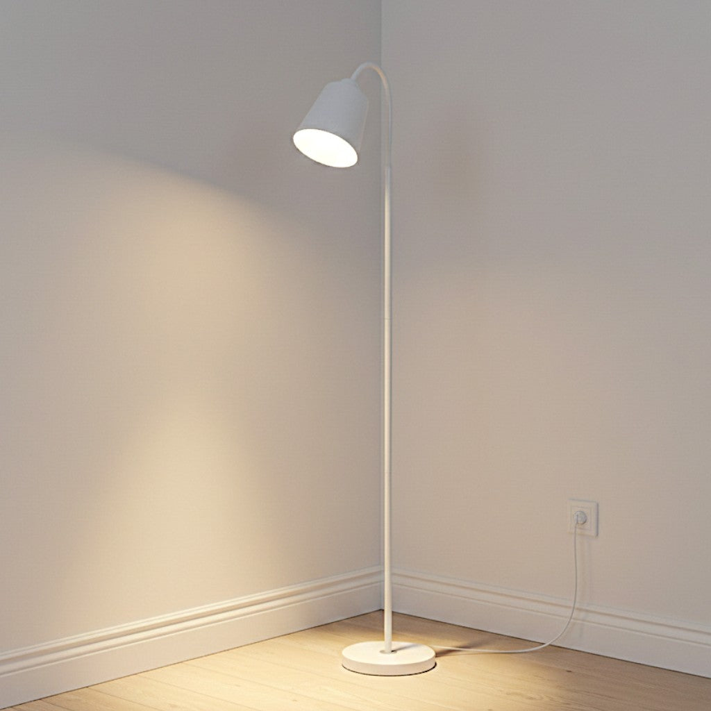 Norvayne – Scandinavian Floor Lamp With Flexible Neck