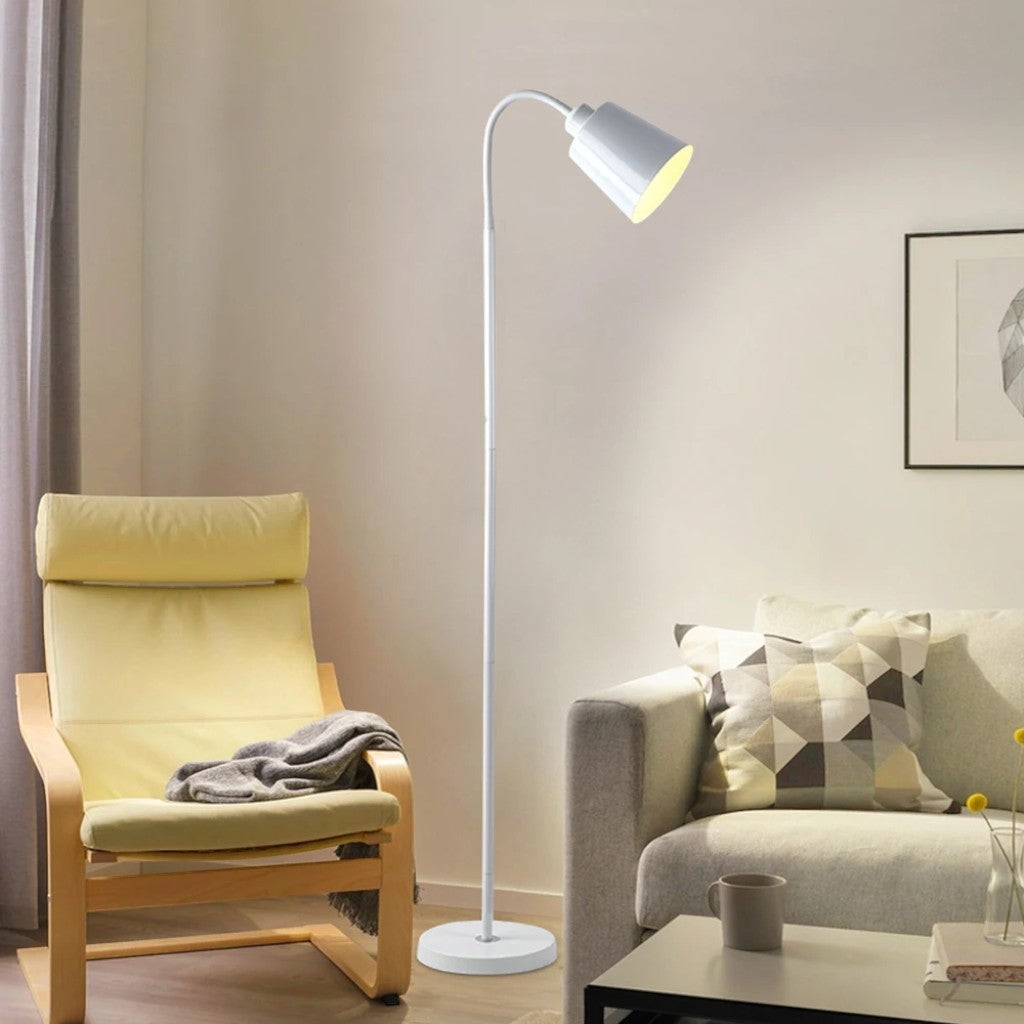 Norvayne – Scandinavian Floor Lamp With Flexible Neck