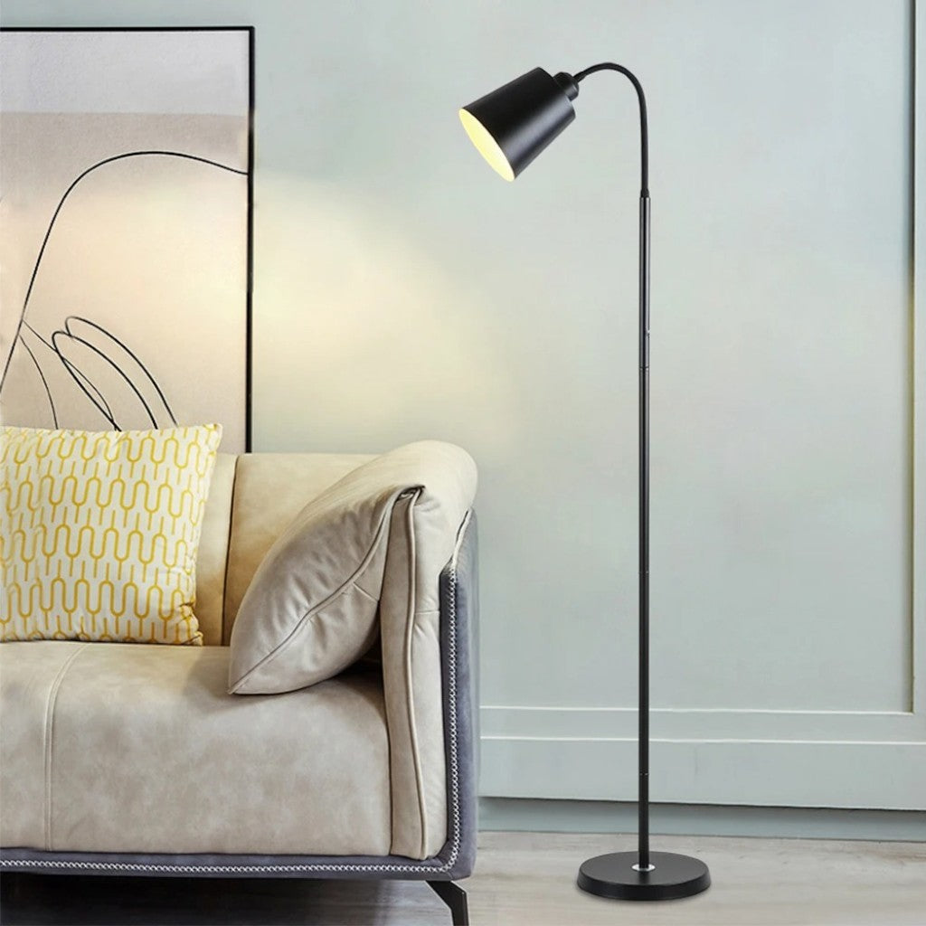 Norvayne – Scandinavian Floor Lamp With Flexible Neck