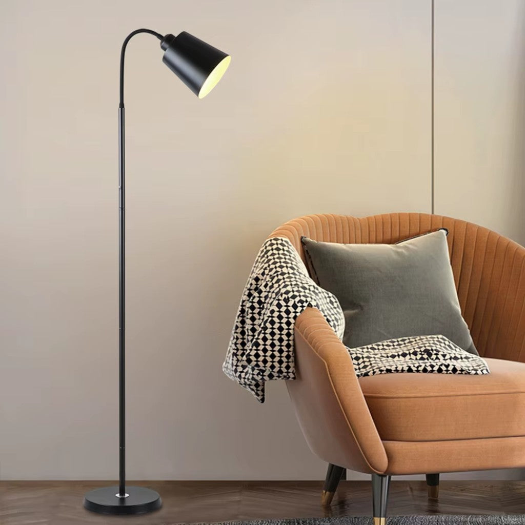 Norvayne – Scandinavian Floor Lamp With Flexible Neck