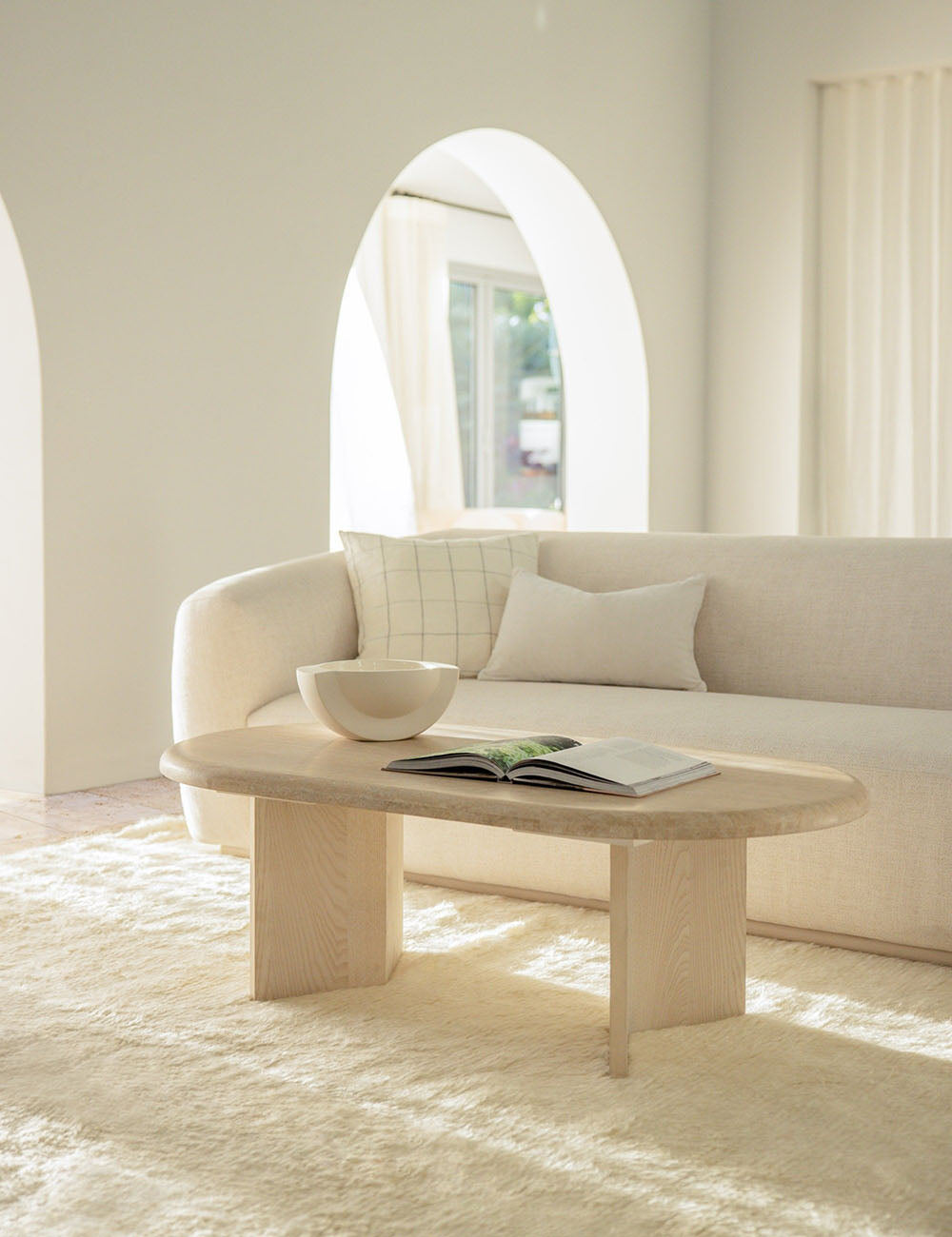 Bela Velvet Pillow | Luxurious Texture, Elegant Finish