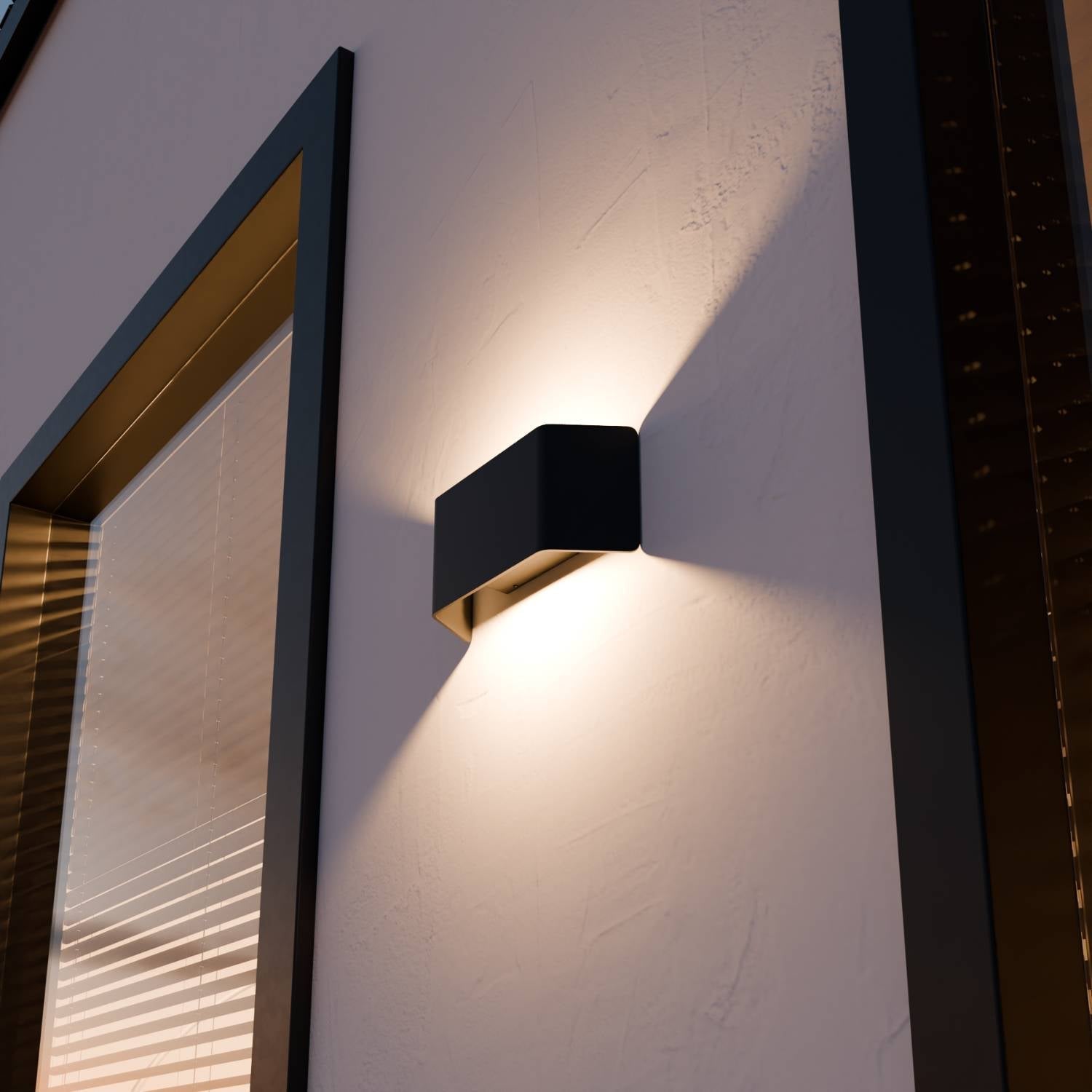 Ombra Wall Light | Warm White 2700K, IP54 Certified