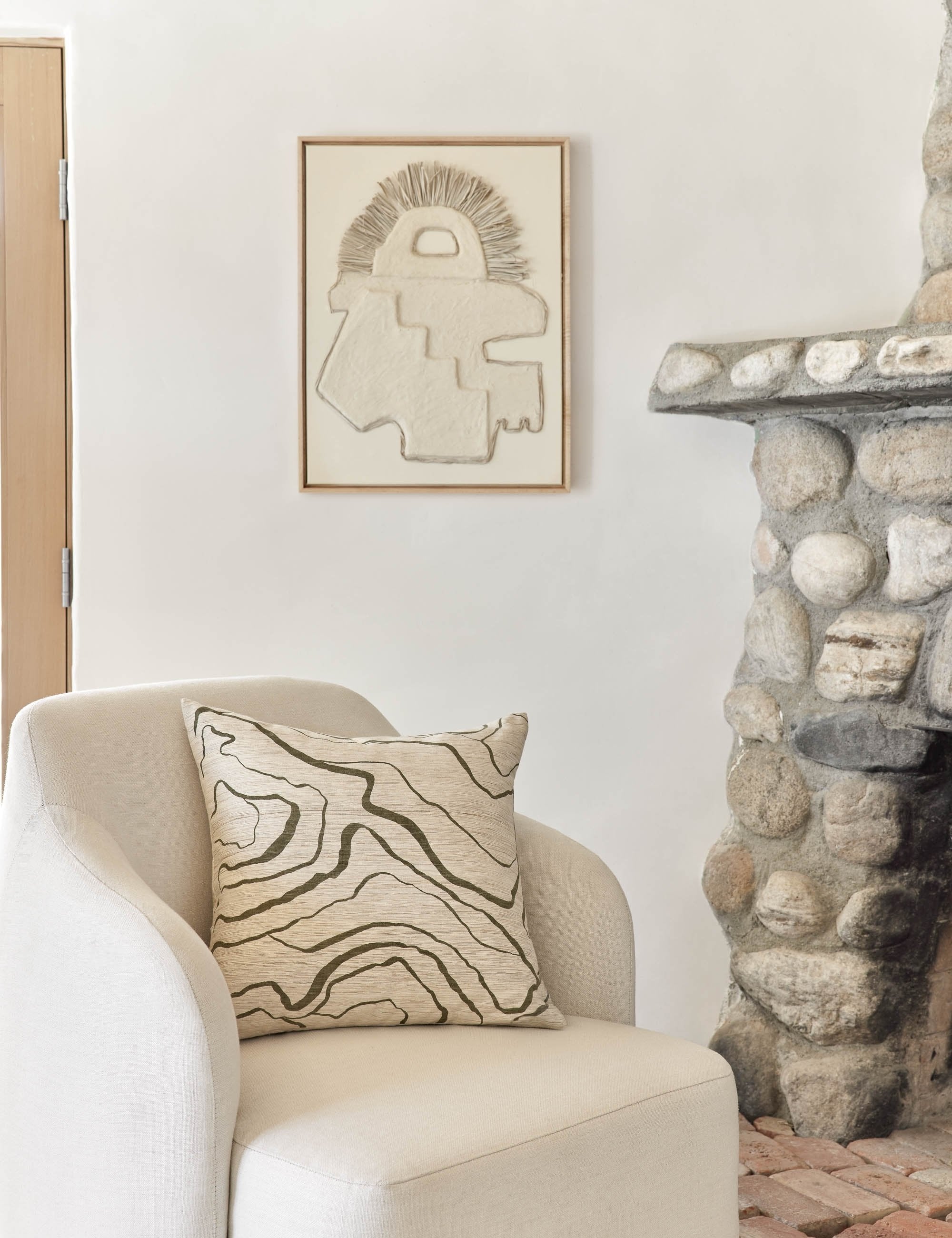 Crest Accent Pillow | Raw Silk, Textured Design