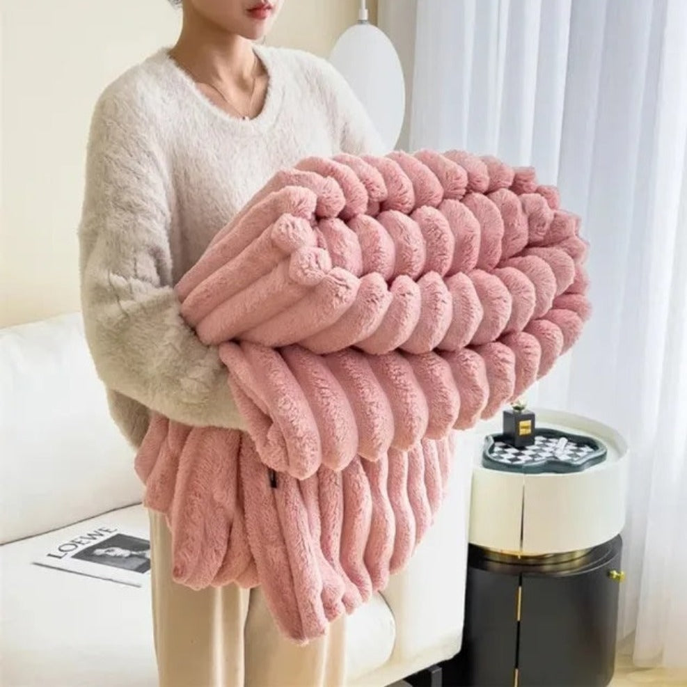 Ultra-Soft Cloud Blanket – Luxury Plush Throw for Warmth & Everyday Comfort